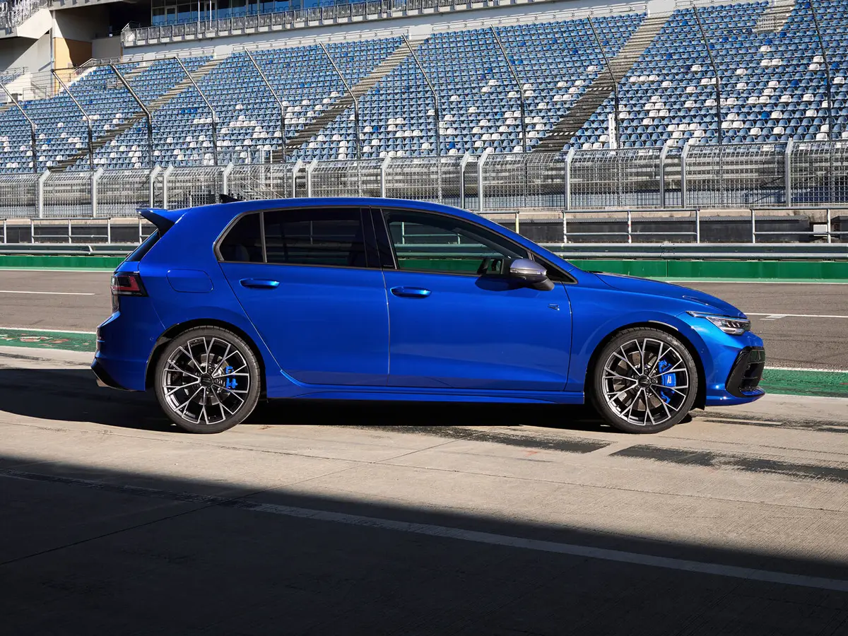 Volkswagen Golf R VIII Facelift